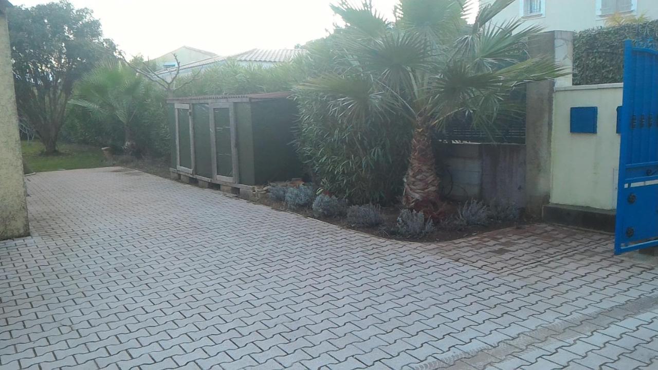 Вілла Petit Studio Au Calme Ла-Кро Екстер'єр фото